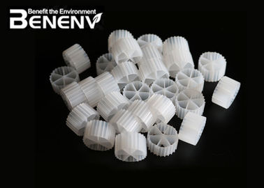Di chuyển giường lò phản ứng sinh học Màng sinh học Mbbr Media Biofilm Carrier