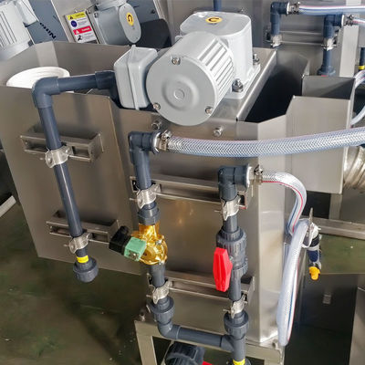 Bộ lọc trục vít Máy ép bùn 1t / H để xử lý chất thải